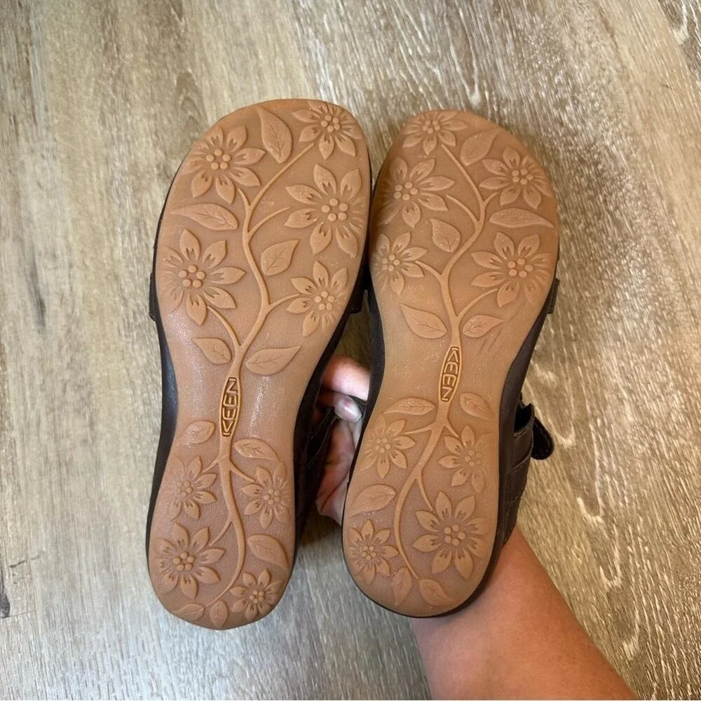 Keen Emerald City‎ II Slip-on Leather Sandals 7